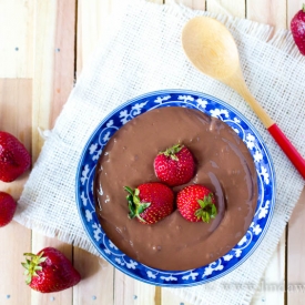 Healthy Raw Chocolate Pudding