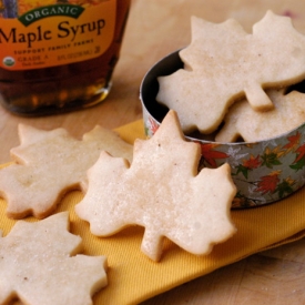 Maple Leaf Cookies