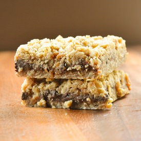 Oatmeal Chocolate Caramel Carmelita