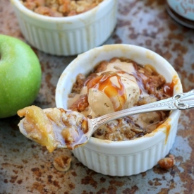 Caramel Apple Crumble (GF)