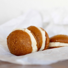 Pumpkin Whoopie Pies