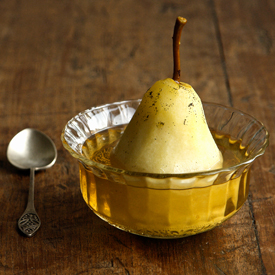 Pears Poached with Vanilla