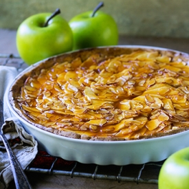 Healthy Apple Tart (vegan, gf)