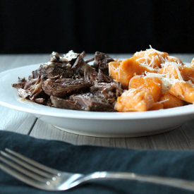 Slow Cooker Beef Short Ribs