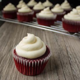 Vegan Red Velvet Cupcakes