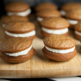 Pumpkin Whoopie Pies