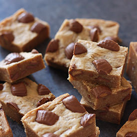 Peanut Butter Cup Blondies