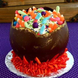 Cauldron Halloween Cake