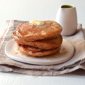 Fluffy Whole Wheat Pancakes