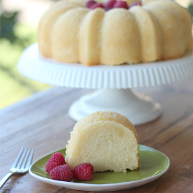 Ultimate Lemon Pound Cake Bundt