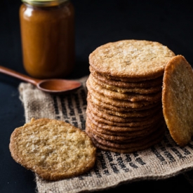 Thin & Crispy Coconut Cookies