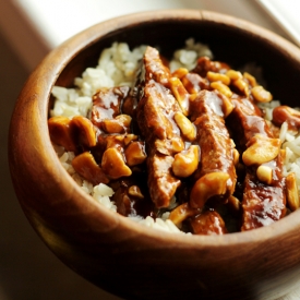 Slow Cooked Cashew Chicken