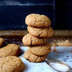 Healthy Gluten Free Gingersnaps