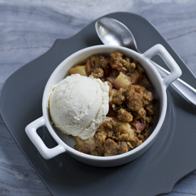 Gingersnap-Walnut Pear Crisp