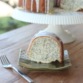 Lemon Poppy Seed Bundt