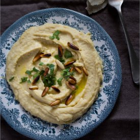 Homemade Hummus and Spinach Salad