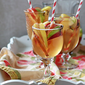 Spiced Apple Sangria