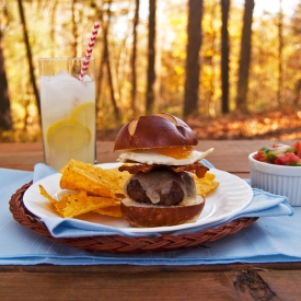 Cowboy Slider Burger w/ Fresh Salsa