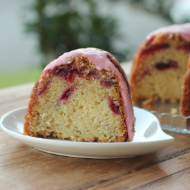 Cranberry Crème Fraîche Bundt