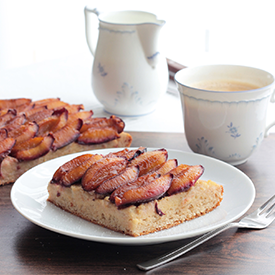 Plum Cake with Semolina