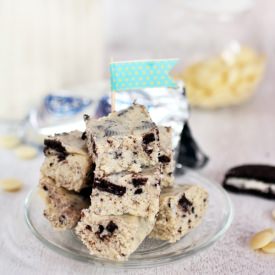 White Chocolate Oreo Milky Fudge