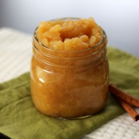 The Easiest Cinnamon Applesauce