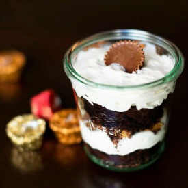 Mason Jar Peanut Butter Cup Brownie