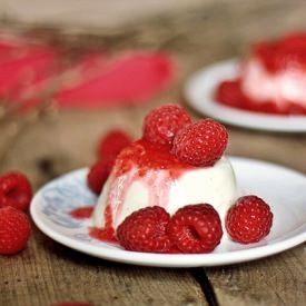 Pannacotta with Rapsberries