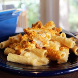 Cheez-It Mac w/ Chicken Thighs