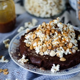 Mud Cake with Cocolate Fudge