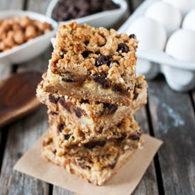 Chocolate Chip Caramel Crumble Bars