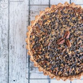 Paleo Chocolate Pecan Pie