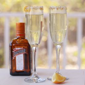 Orange & Almond Sparkling Cocktail