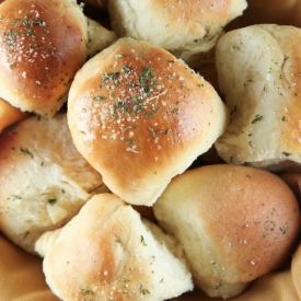 Buttery Bread Machine Rolls