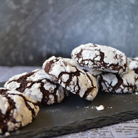 Chocolate Crinkle Cookies