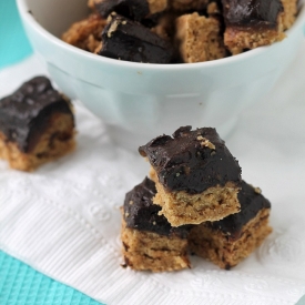 Chocolate Caramel Cake Bites