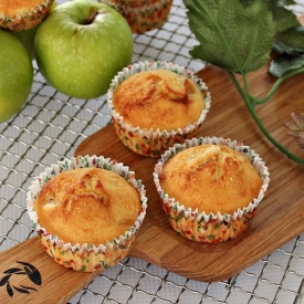 Apple Cheese Cupcakes