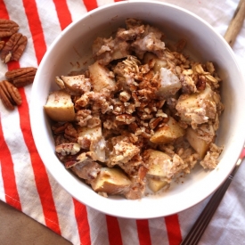 Baked Apple Cinnamon Oatmeal