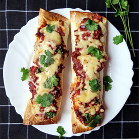 Chicken Enchiladas With Mole Sauce