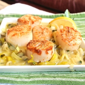 Scallops with Leek Grenobloise