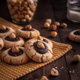 Hazelnut & Chocolate Sandies