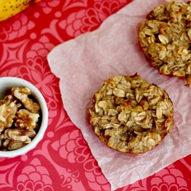 Baked Maple Walnut Banana Oatmeal