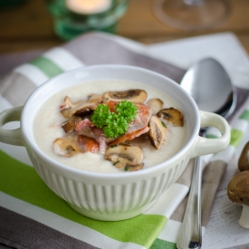 Cozy Celeriac Soup