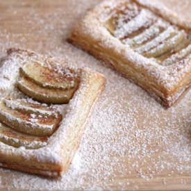 Easy Apple Tartlets