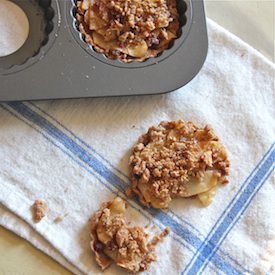 Spiced Quinoa Apple Crumble