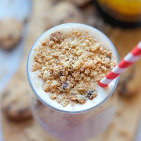 Kahlua Cookie Dough Milkshake