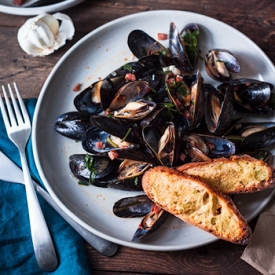 Mussels with Chorizo & Parsley