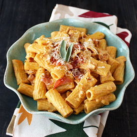 Creamy Pumpkin Prosciutto Rigatoni