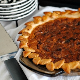 Caramel Pecan Pie