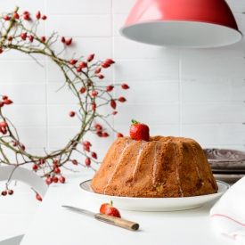 Marzipan & White Choc Bundt